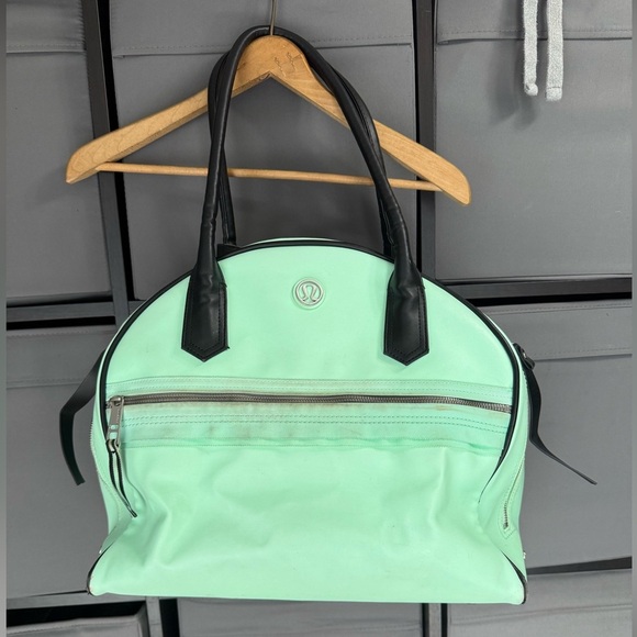 🍋 *RARE* Lululemon Sweat Once a Day Bag - Picture 4 of 16